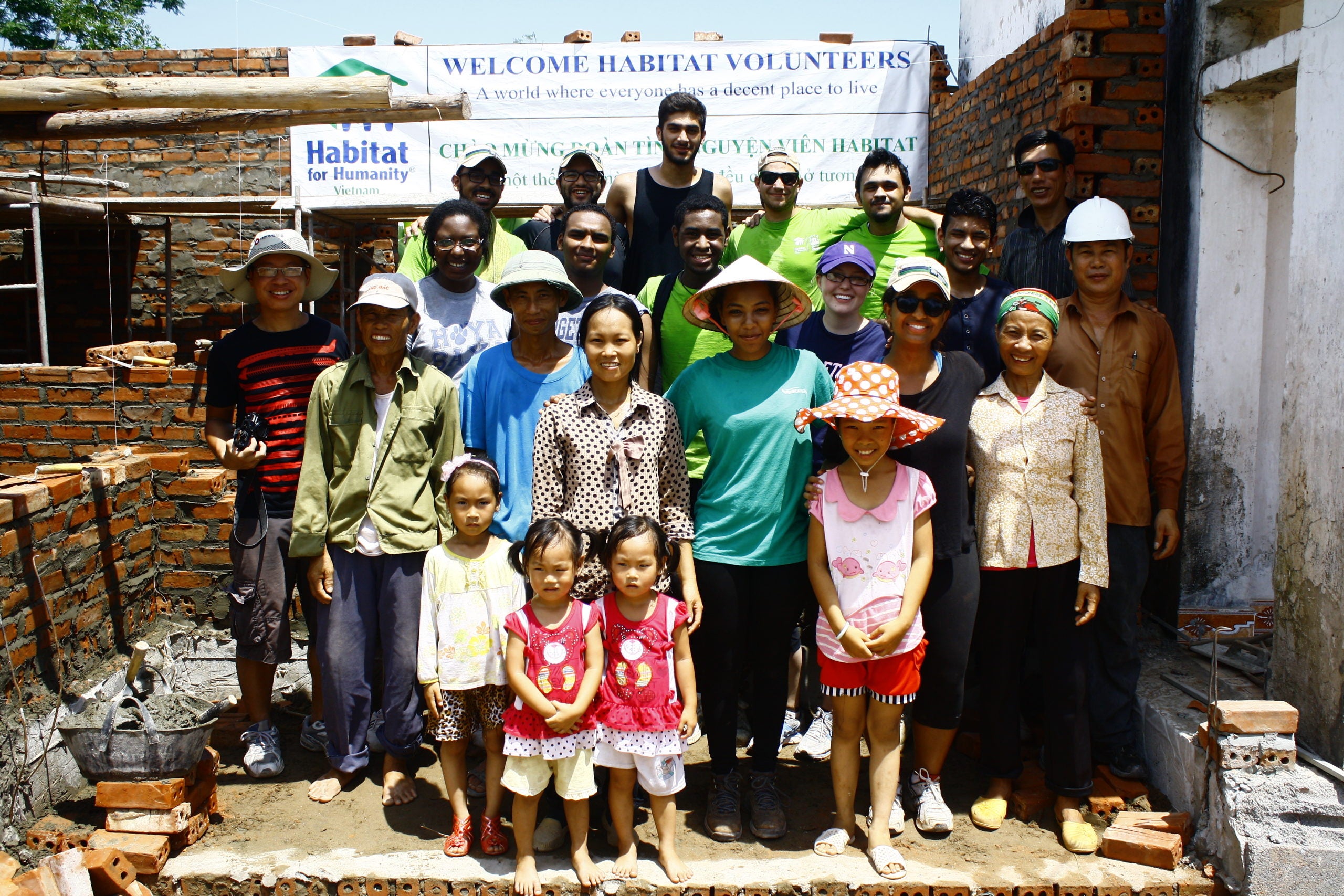 Georgetown Students Confront Economic Assumptions in Community Engagement Program Trip to Vietnam