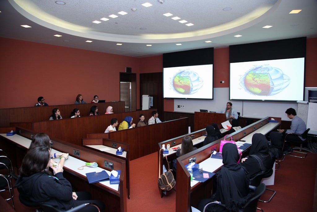 Qatar High School Students Hone Research Skills at Planet Georgetown Week