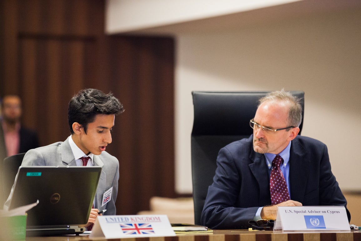 Georgetown SFS-Q Students Practice Diplomacy in International Negotiation