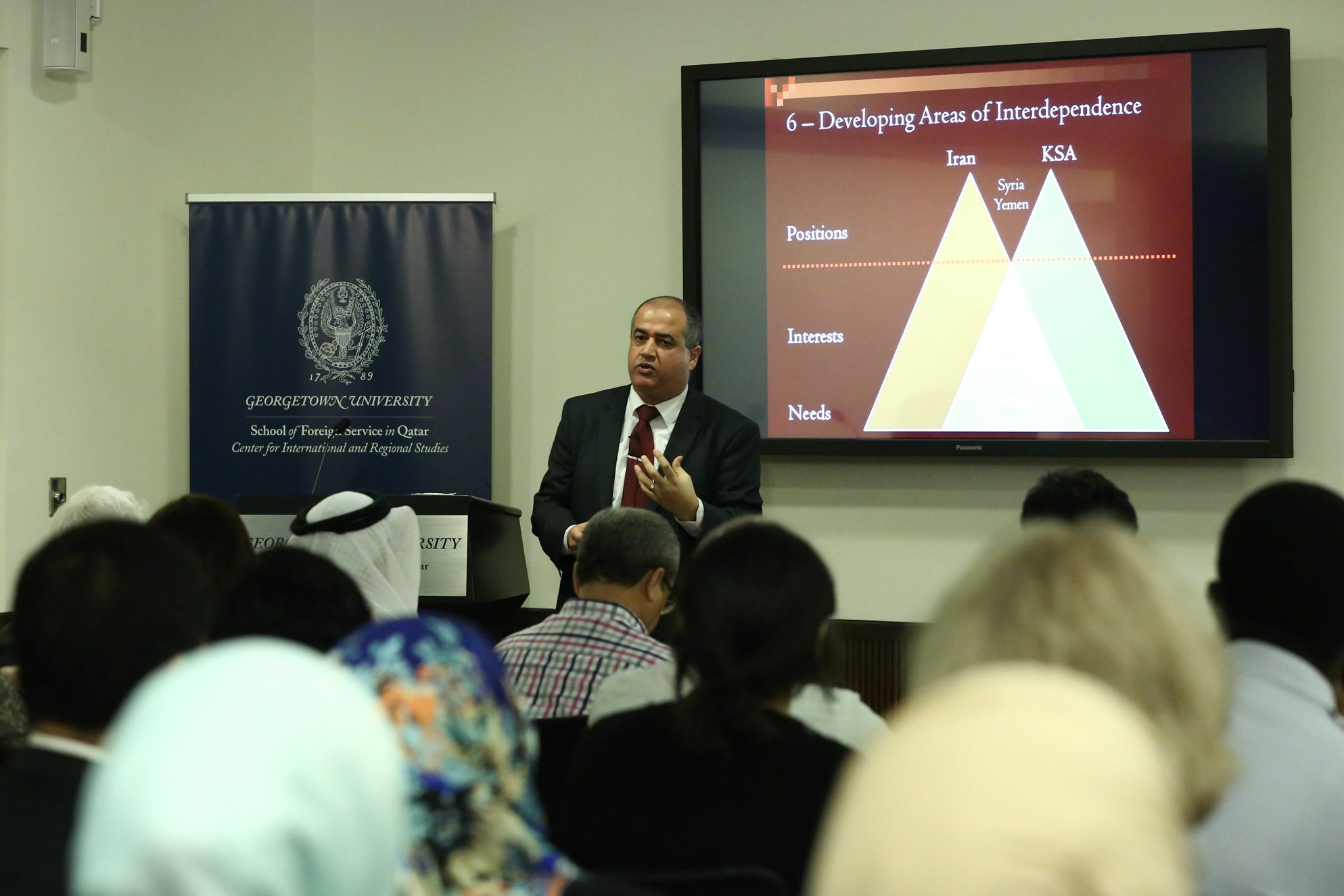 Dr. Ibrahim Fraihat tackles Saudi-Iranian relations at a public lecture